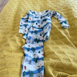 Hanna Andersson Multicolor Ski Print Pajama Set